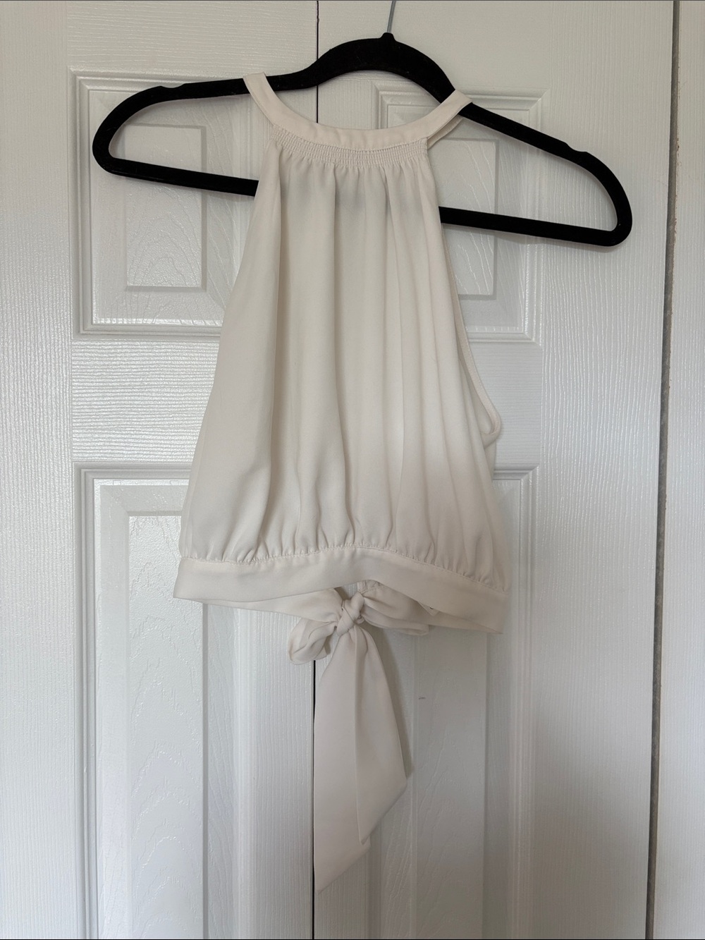 Aritzia Wilfred Patrice Cropped Halter Blouse White Open Tie Back